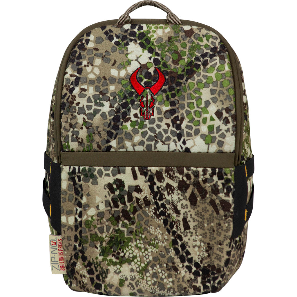 Badlands Mag Case for Rangefinders Magnetic Closure Quick-Clip Attachment, Approach