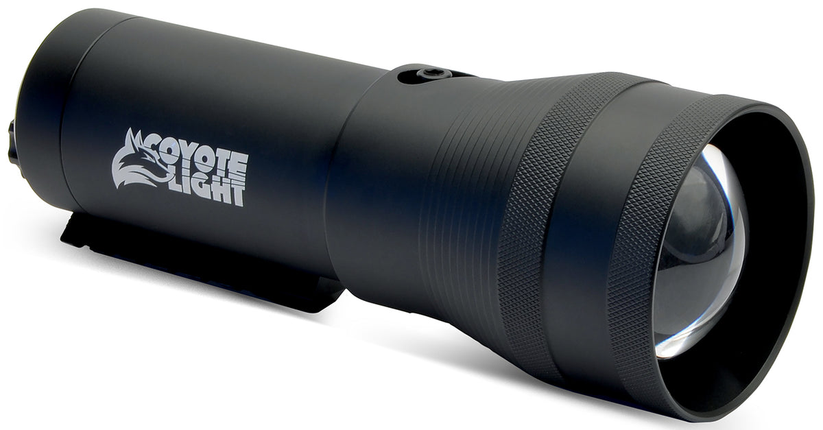 Coyote Light Pro Green Matte Black Adjustable Focus LED Hunting Light with Integrated Rail