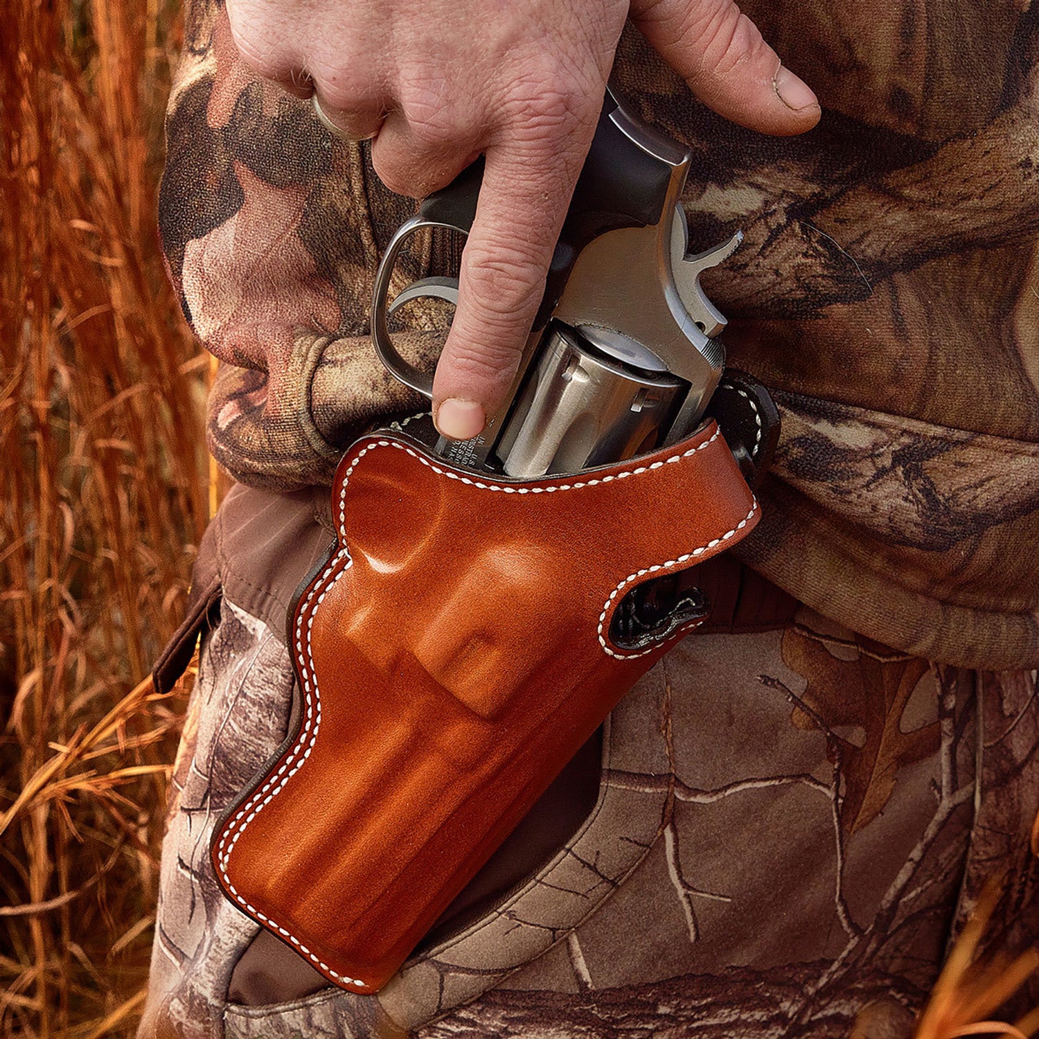 DeSantis Dual Angle Hunter Premium Leather Outside Waistband Holster Glock 40 Right Hand