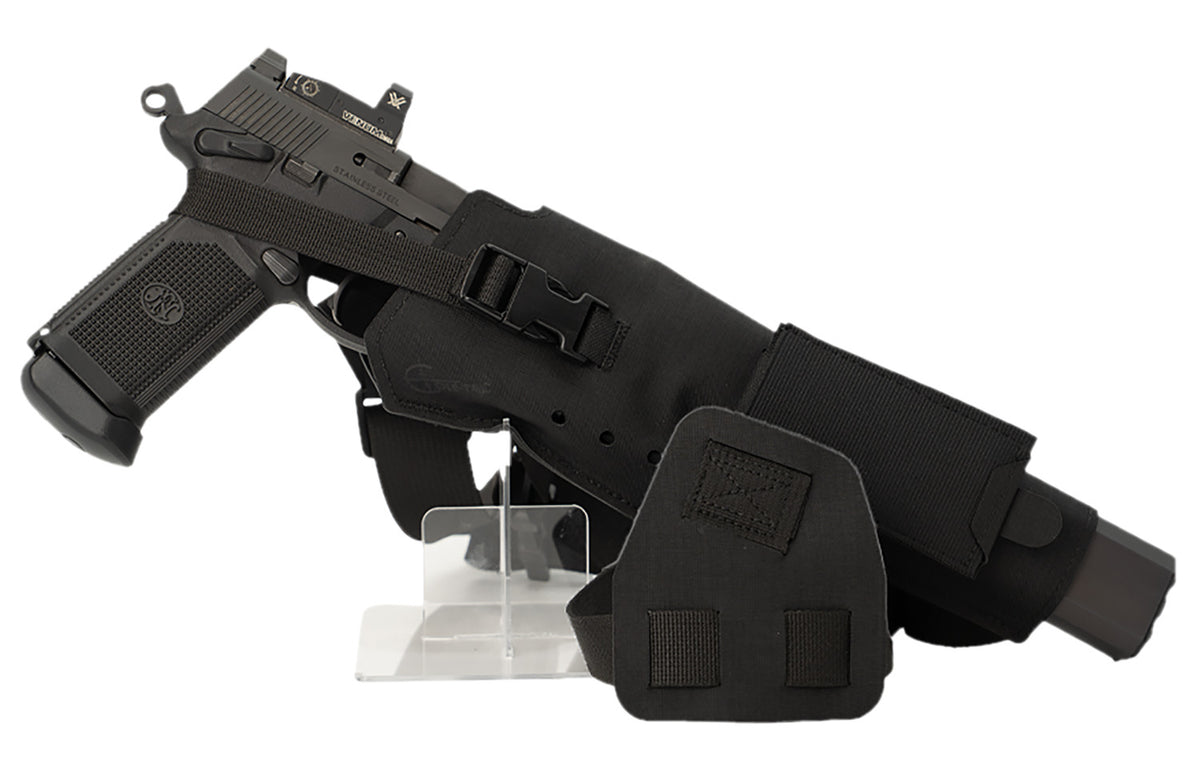 Cole-tac Varmint Wrangler XL VWX101 RH Chest Holster Black
