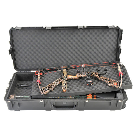 SKB iSeries Black Double Bow/Rifle Hard Case 42 in.