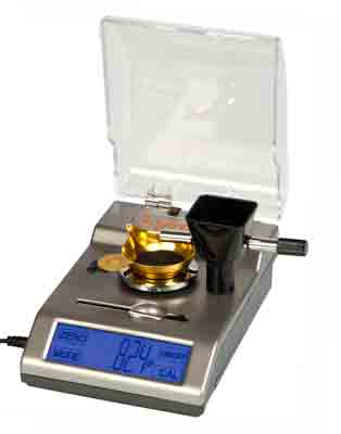 Lyman Accu-Touch 2000 Digital Reloading Scale with Powder Trickler