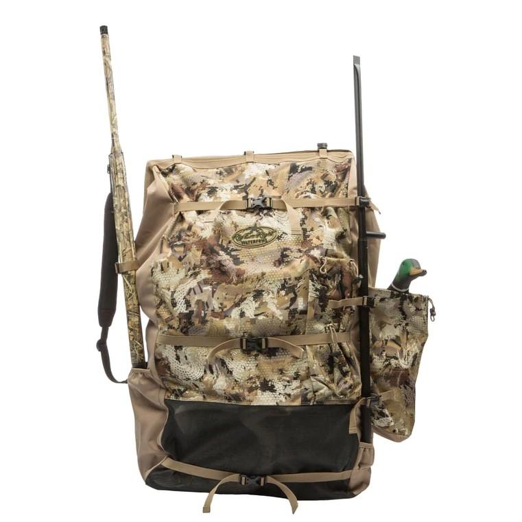 Rig'Em Right Refuge Runner Duck Decoy Bag Gore Optifade Marsh Pattern